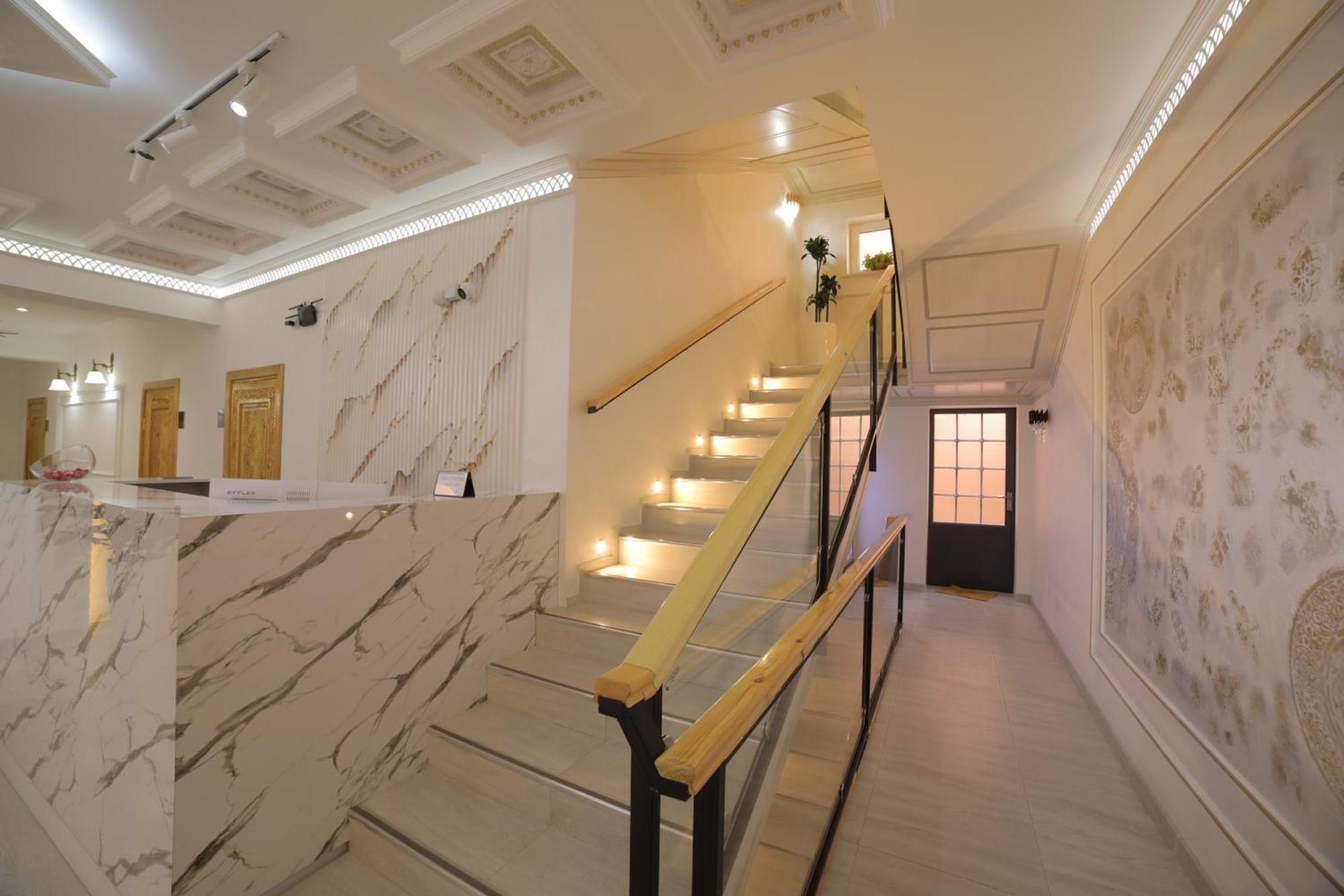 Annex Hotel Hive Dış mekan fotoğraf
